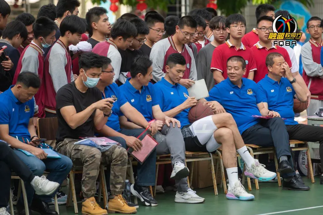 篮球周训练计划包括哪些内容呢图片_0